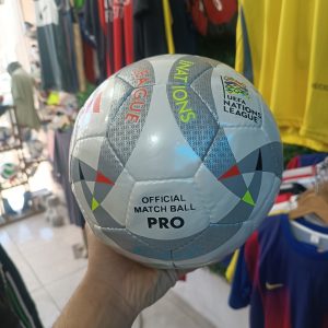 توپ فوتسال دوختی یوفا پرو